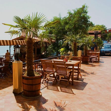 At The American'S Hotel Pomorie Exterior foto