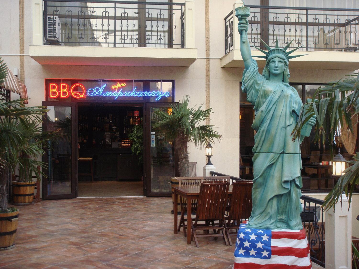 At The American'S Hotel Pomorie Exterior foto